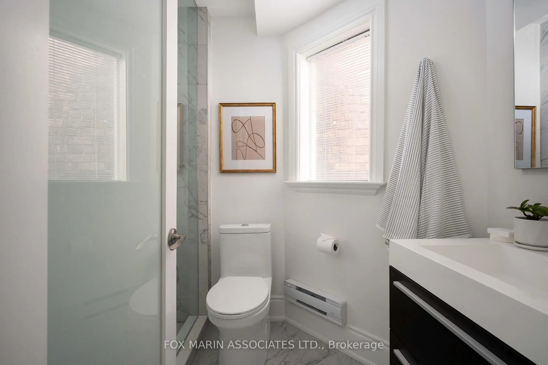 Photo 25 of 95 Walnut Avenue, Toronto, Niagara — HOMEH