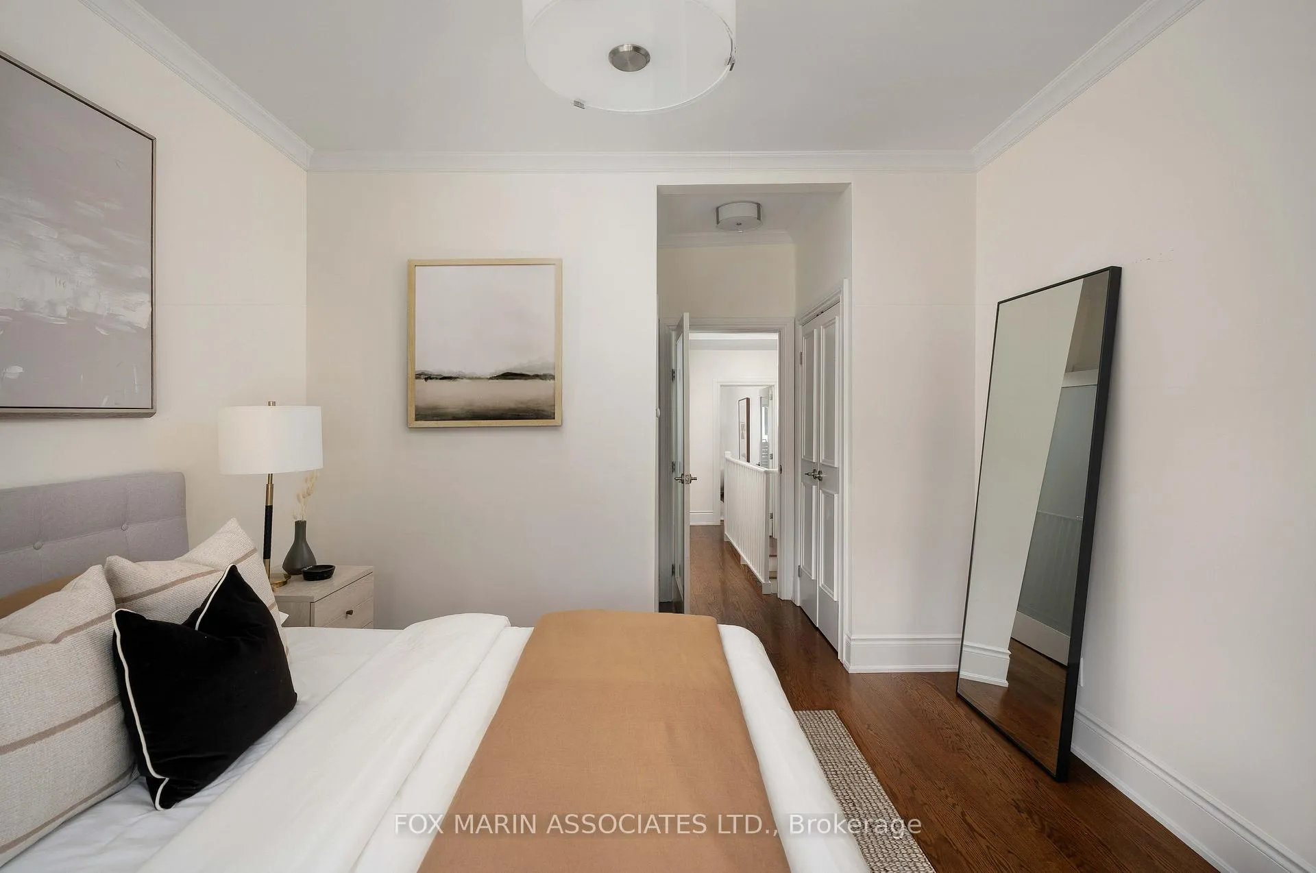 Photo 30 of 95 Walnut Avenue, Toronto, Niagara — HOMEH