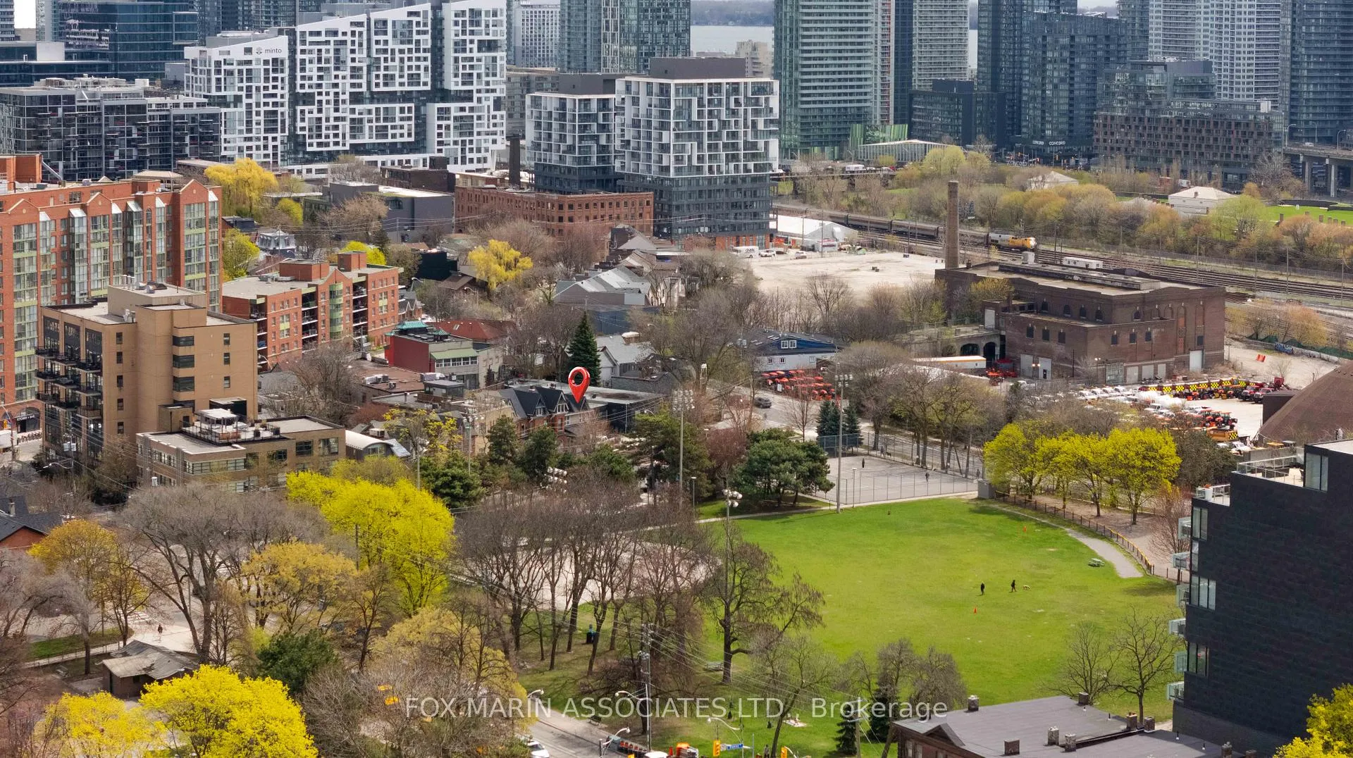 Photo 42 of 95 Walnut Avenue, Toronto, Niagara — HOMEH