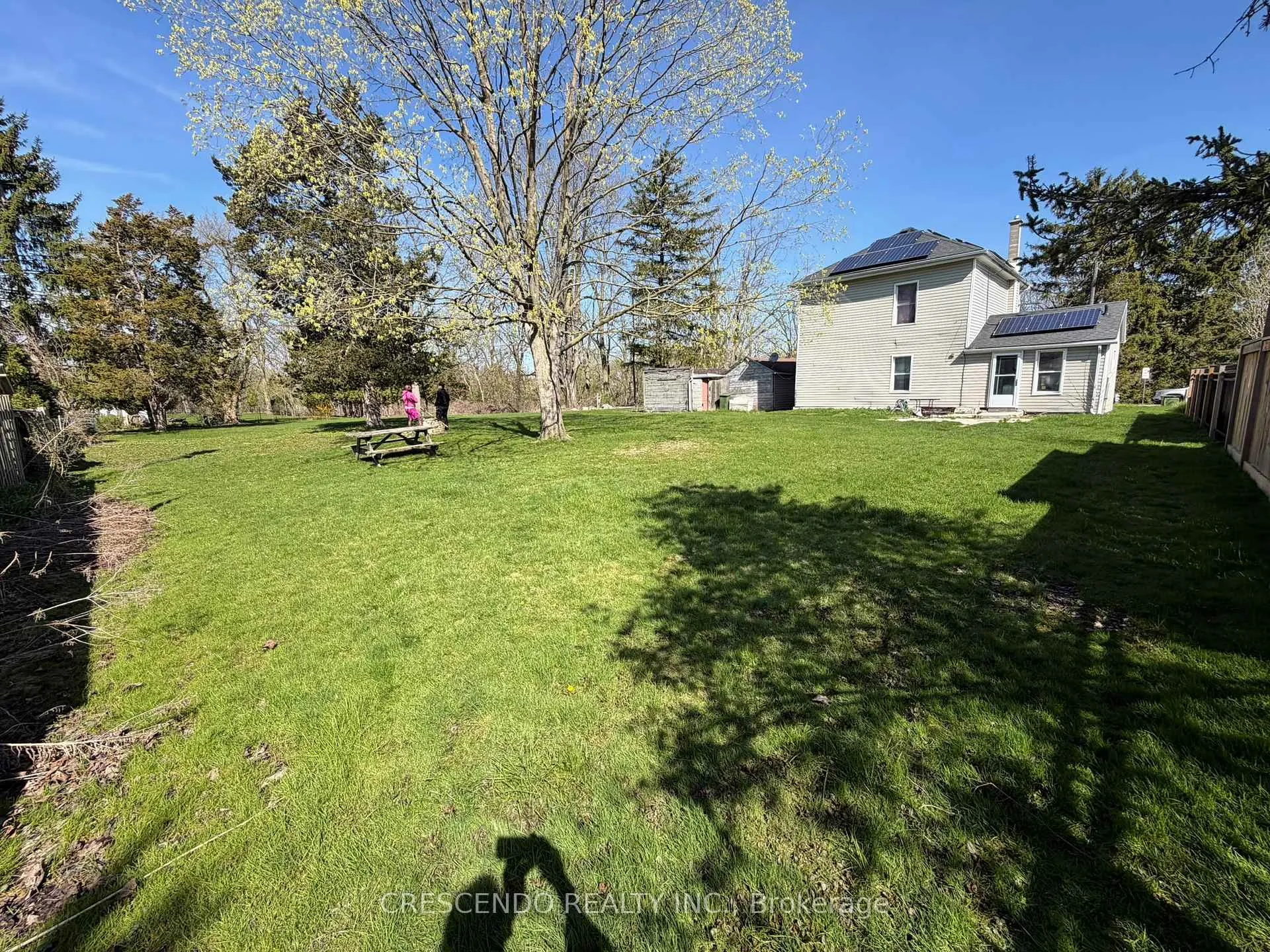 Photo 3 of 137 Locust Street, St. Thomas — HOMEH