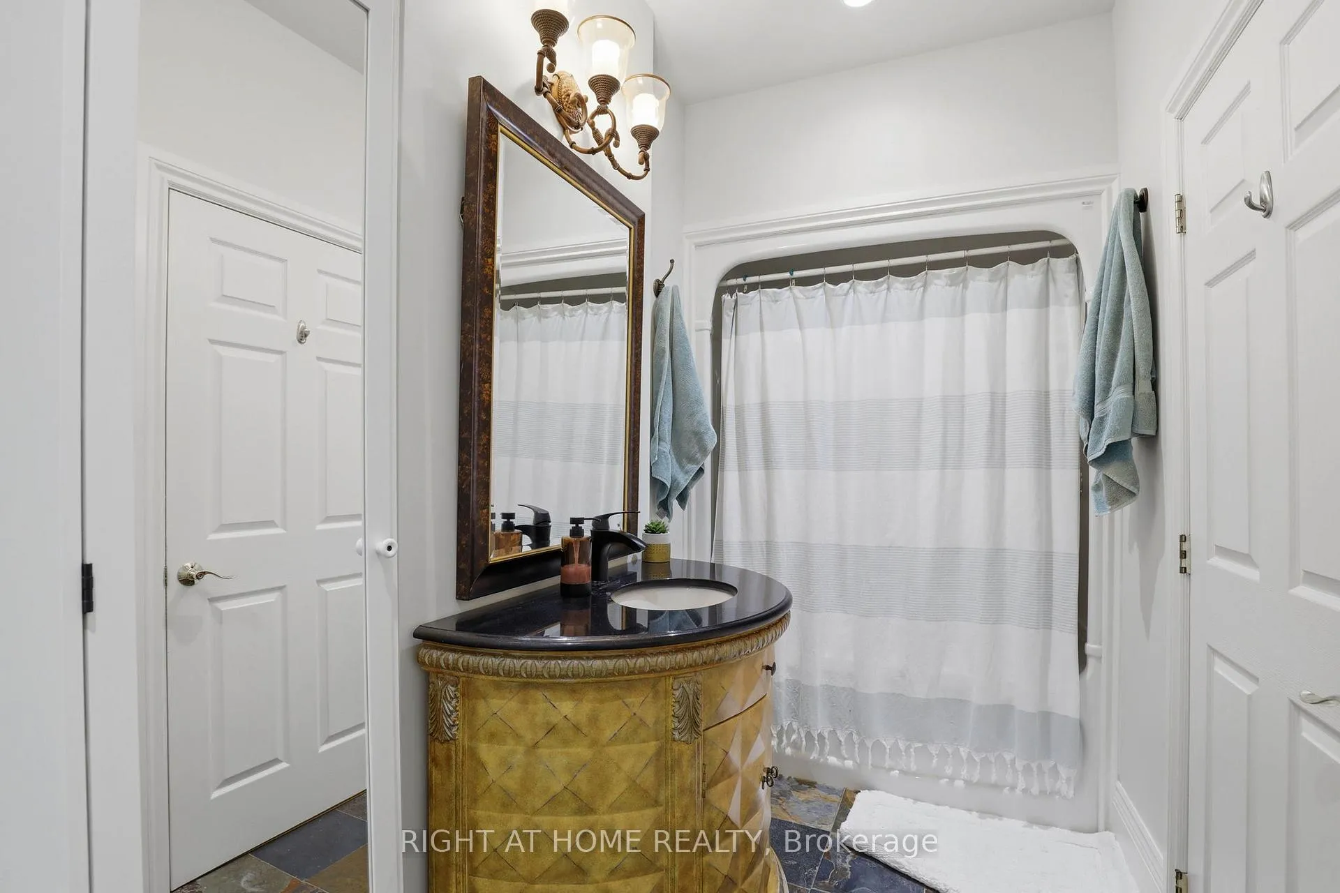 Photo 20 of Unit Upper, 39 Craig Street, London, South F — HOMEH