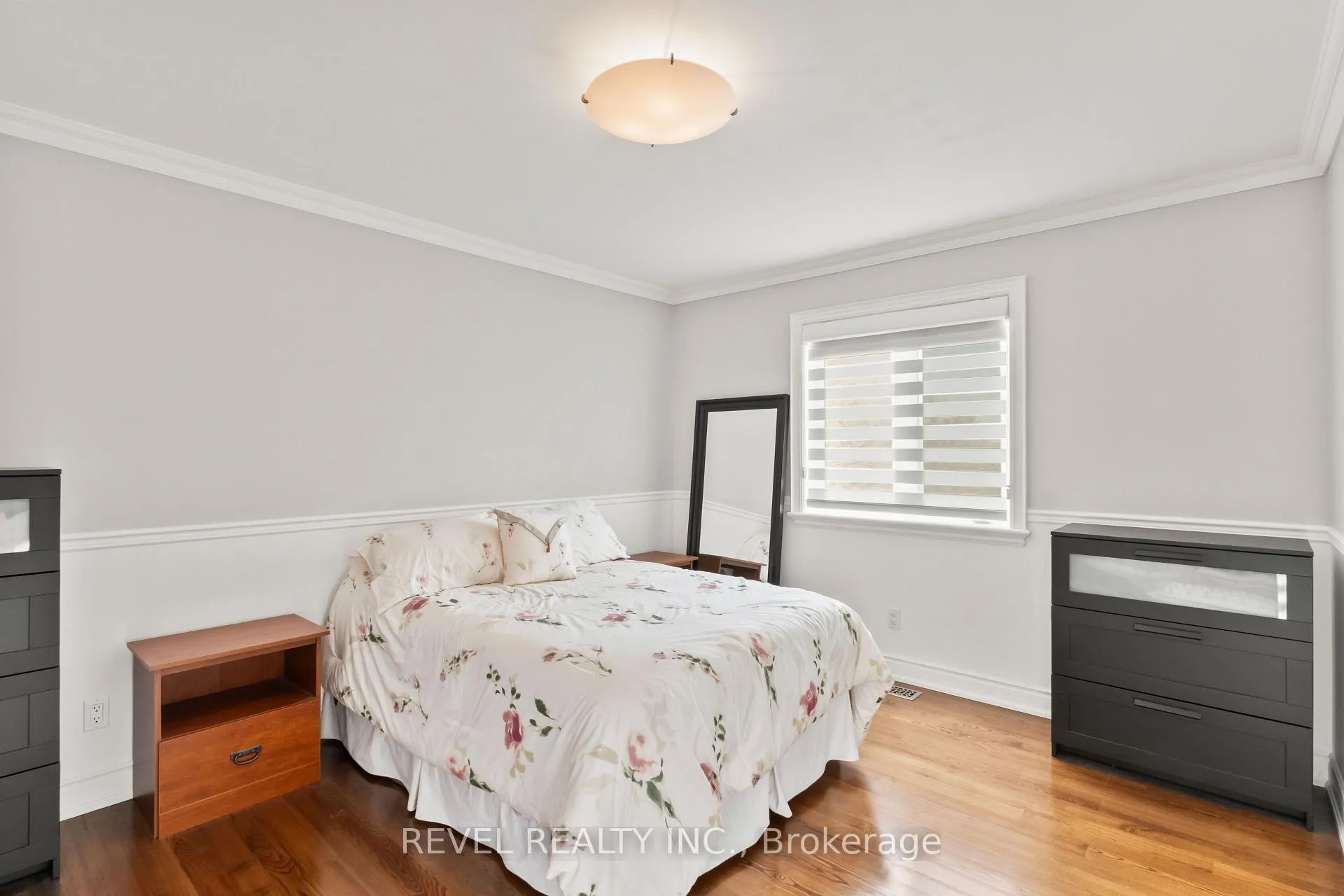 Photo 20 of 70 Applewood Crescent, Whitby, Blue Grass Meadows — HOMEH