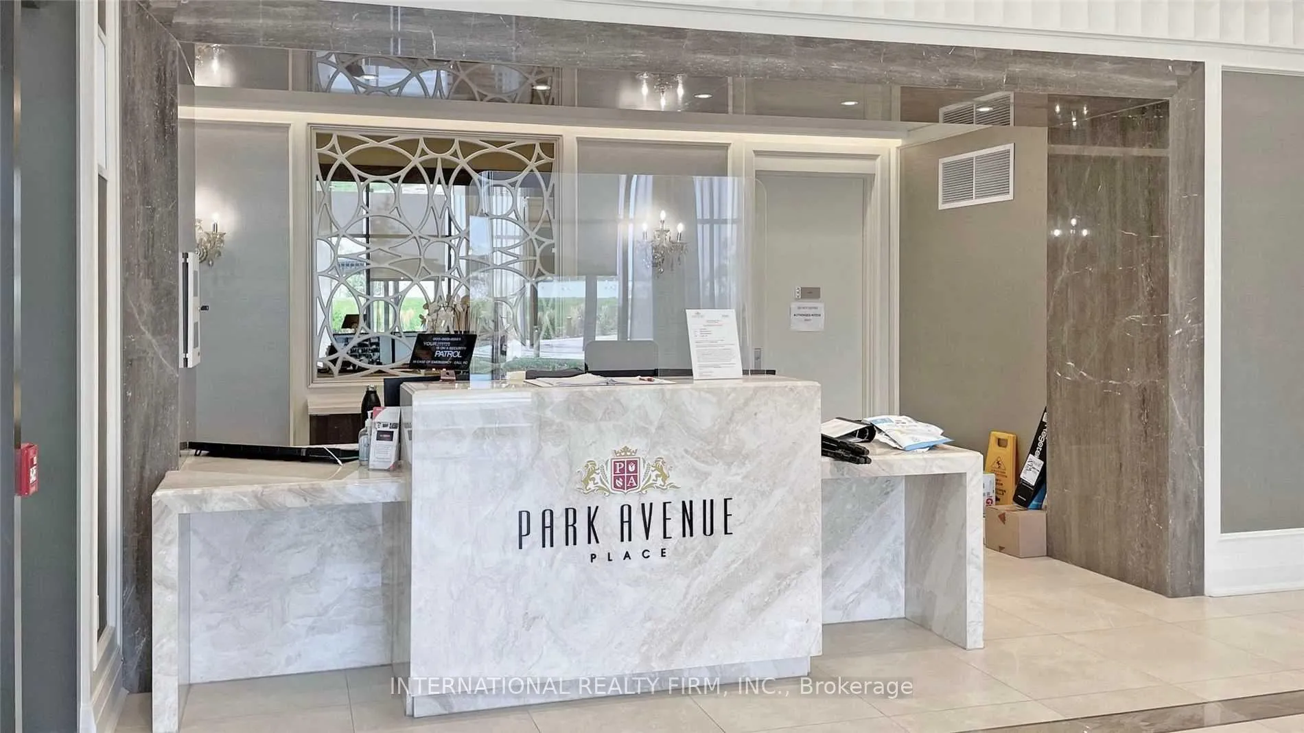 Photo 7 of Unit 516, 9085 Jane Street, Vaughan, Concord — HOMEH