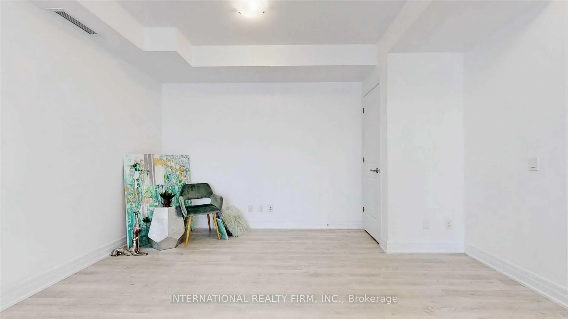 Photo 15 of Unit 516, 9085 Jane Street, Vaughan, Concord — HOMEH