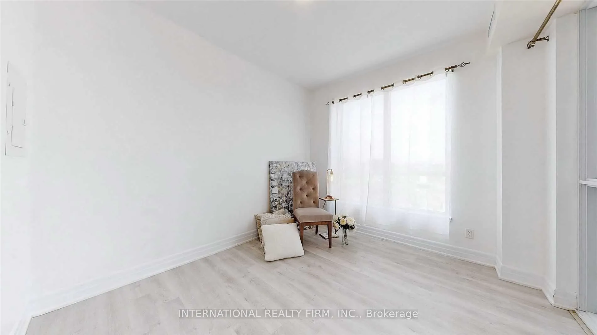Photo 23 of Unit 516, 9085 Jane Street, Vaughan, Concord — HOMEH