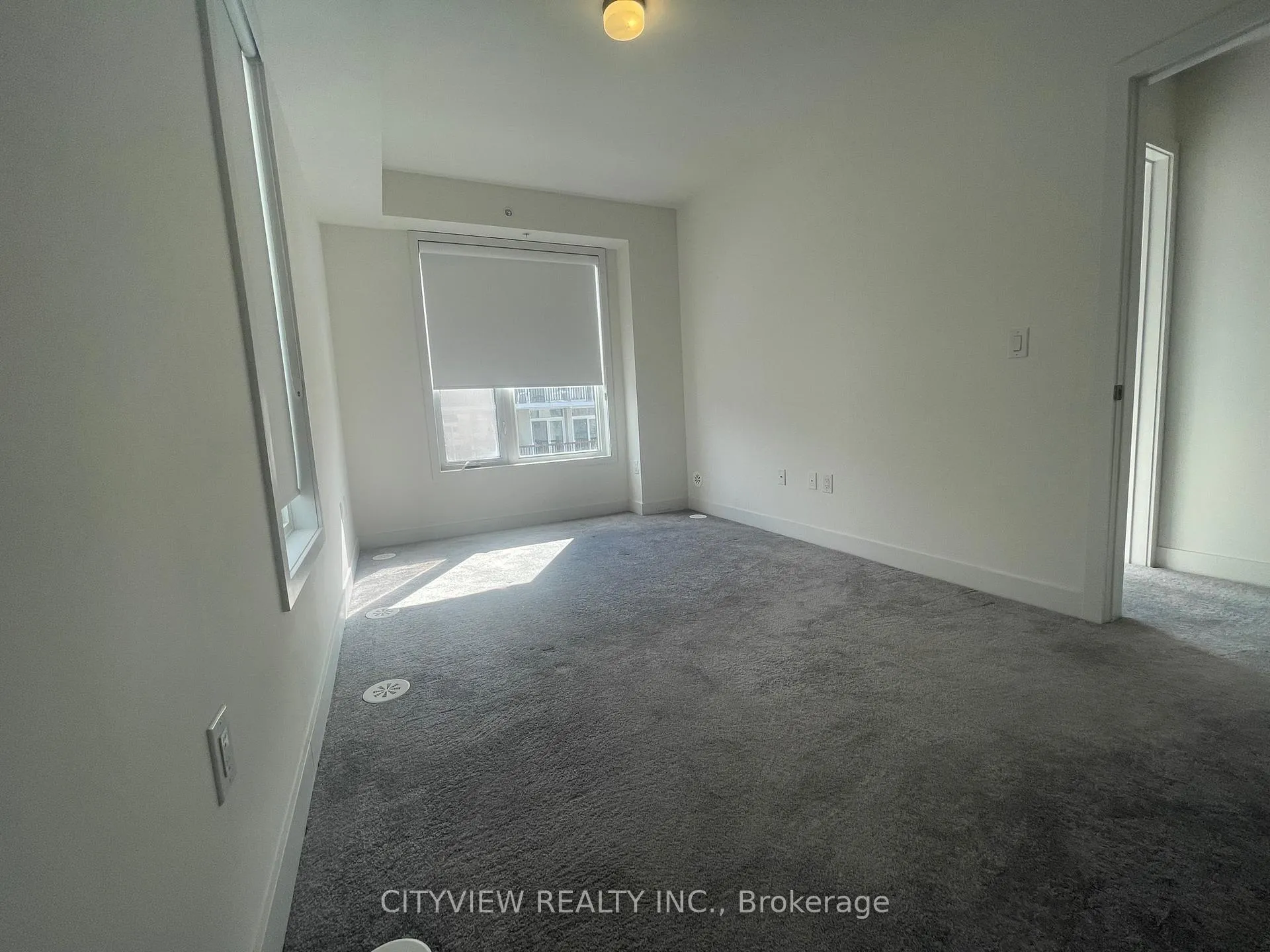 Photo 10 of Unit 7, 3488 Widdicombe Way, Mississauga, Erin Mills — HOMEH