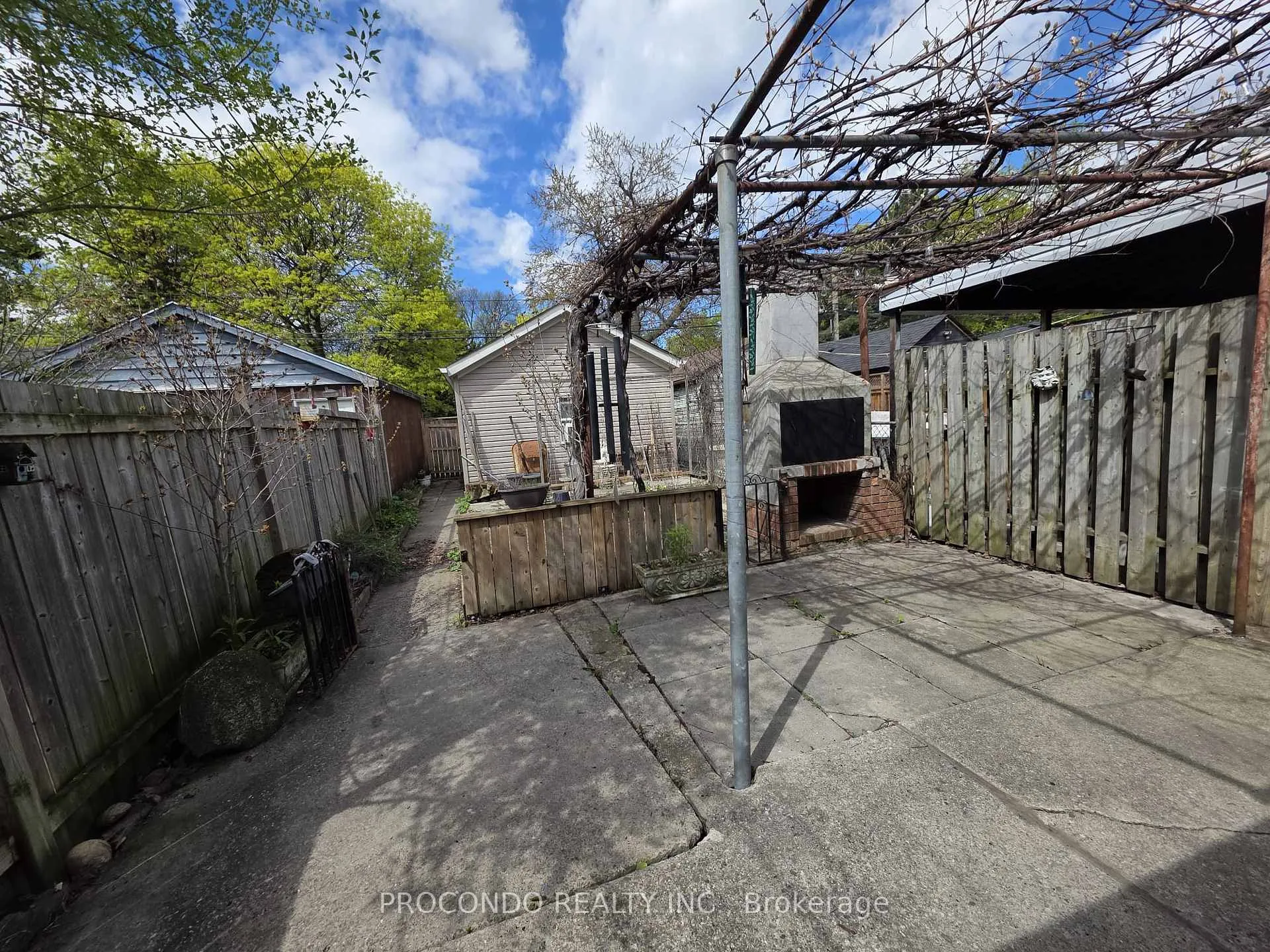 Photo 16 of 286 Harvie Avenue, Toronto, Caledonia-Fairbank — HOMEH