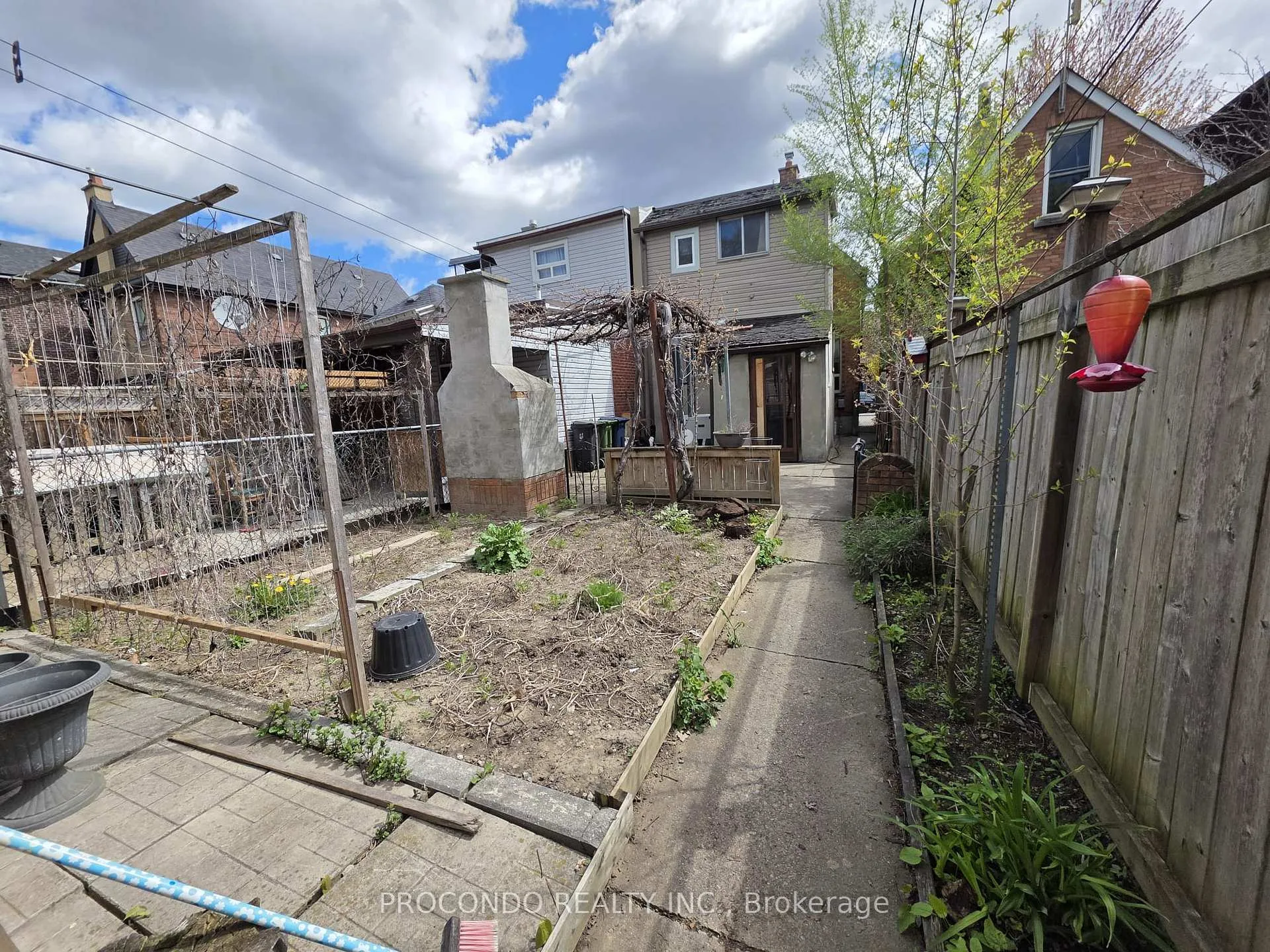 Photo 17 of 286 Harvie Avenue, Toronto, Caledonia-Fairbank — HOMEH