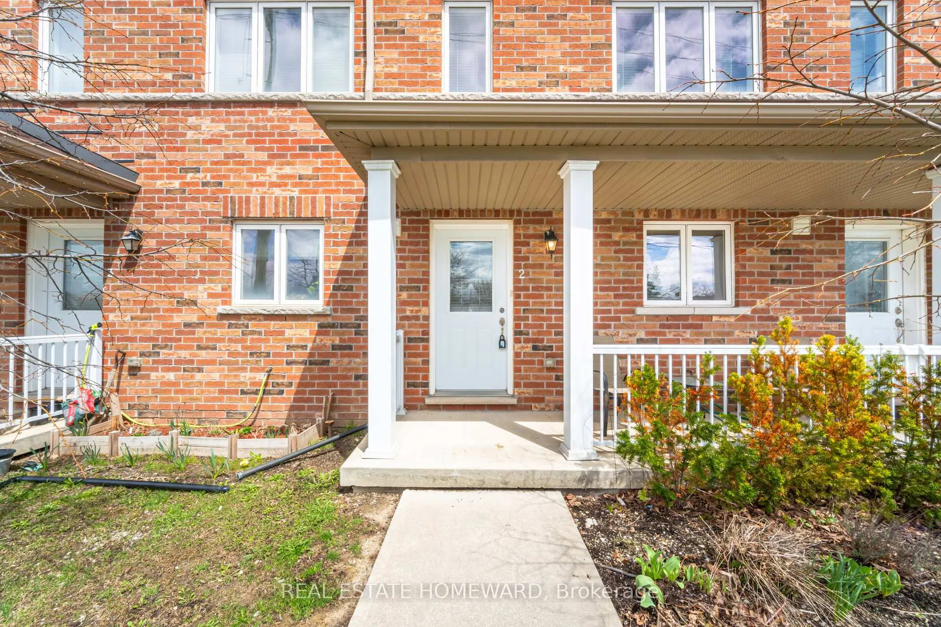 Photo 2 of Unit 2, 59 Mclaughlin Road N, Brampton, Brampton West — HOMEH
