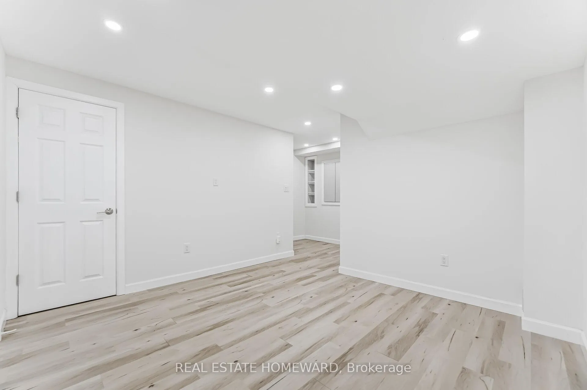 Photo 25 of Unit 2, 59 Mclaughlin Road N, Brampton, Brampton West — HOMEH