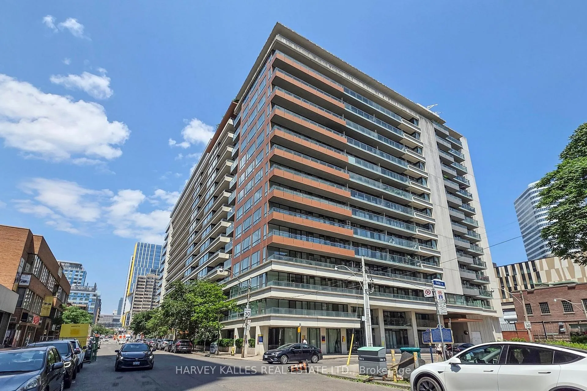 Photo 2 of Unit 717, 111 Elizabeth Street, Toronto, Bay Street Corridor — HOMEH