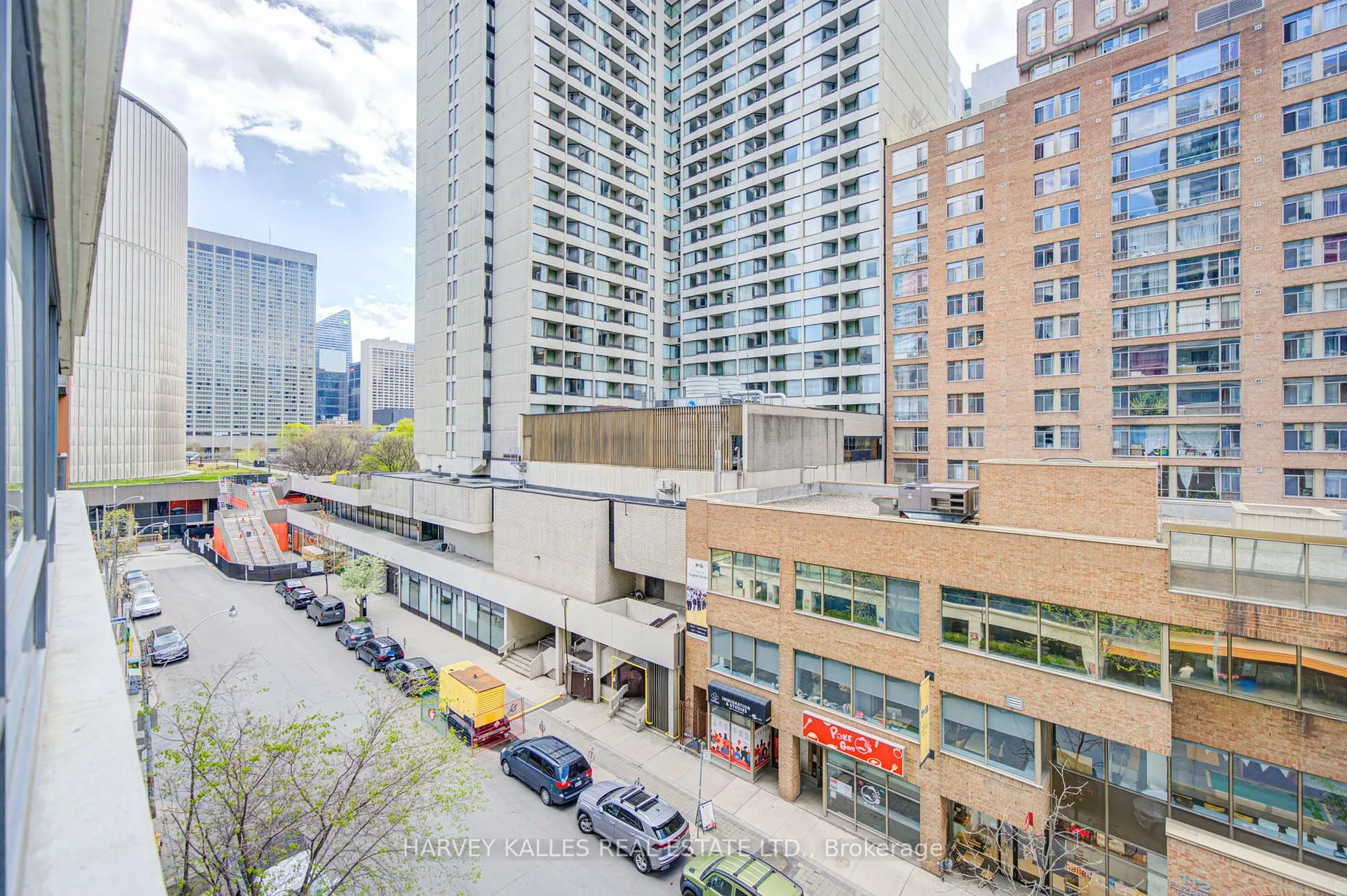 Photo 38 of Unit 717, 111 Elizabeth Street, Toronto, Bay Street Corridor — HOMEH