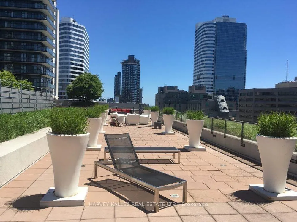 Photo 43 of Unit 717, 111 Elizabeth Street, Toronto, Bay Street Corridor — HOMEH