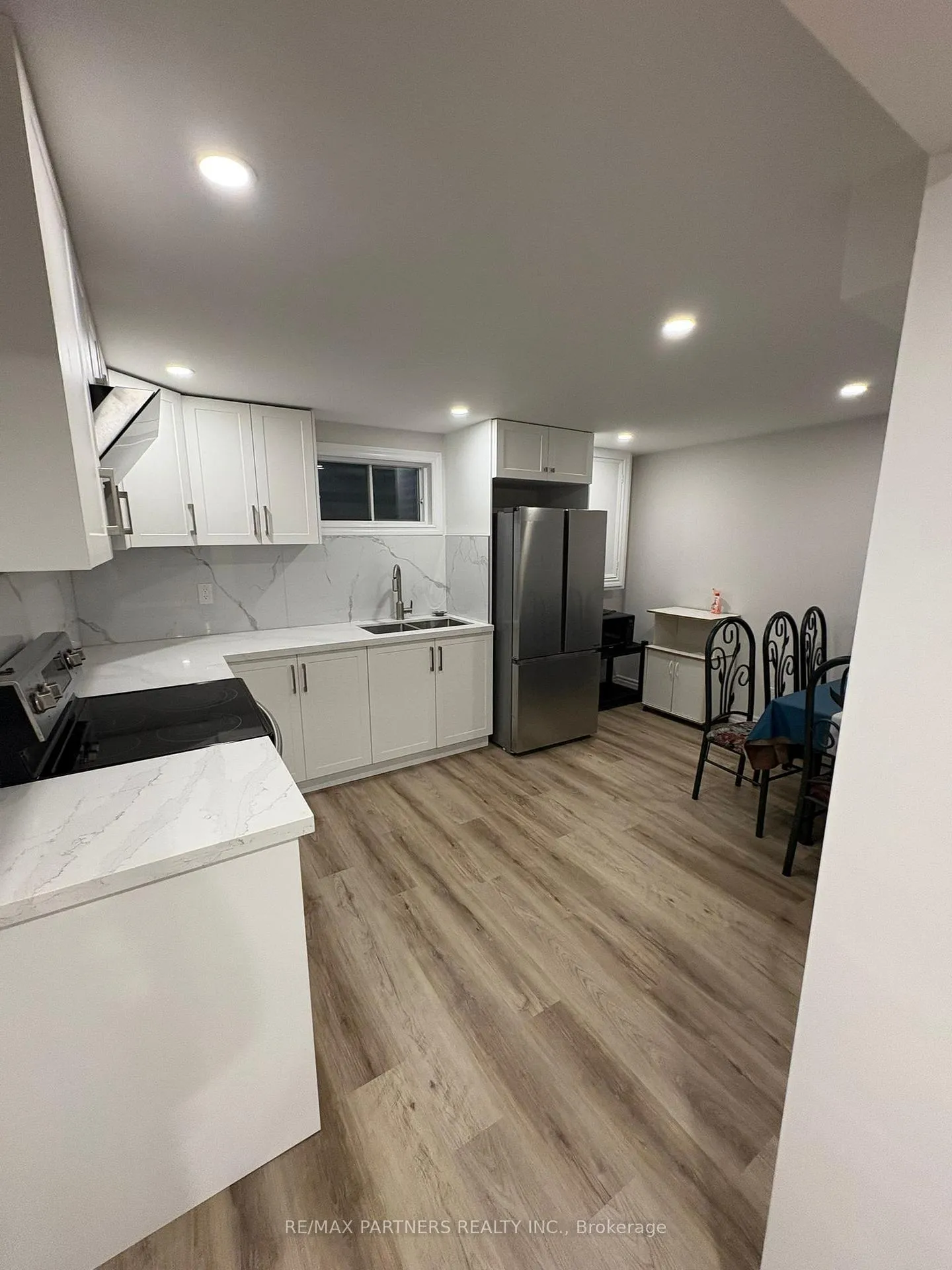 Photo 3 of 67 Cheeseman Drive Cheeseman Drive, Markham, Milliken Mills West — HOMEH