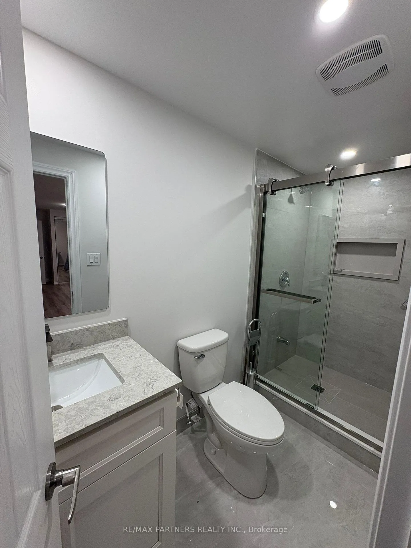 Photo 12 of 67 Cheeseman Drive Cheeseman Drive, Markham, Milliken Mills West — HOMEH