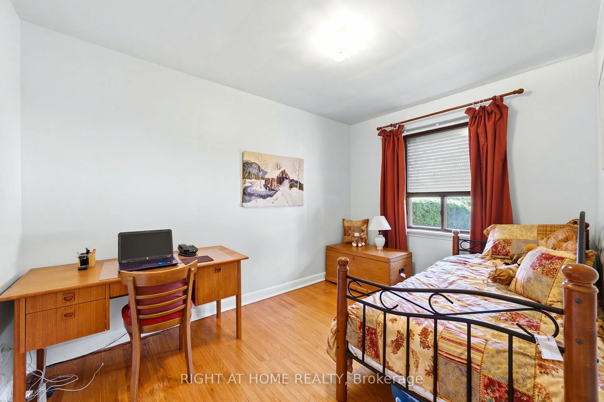 Photo 17 of 728 Ashley Avenue, Burlington, Brant — HOMEH
