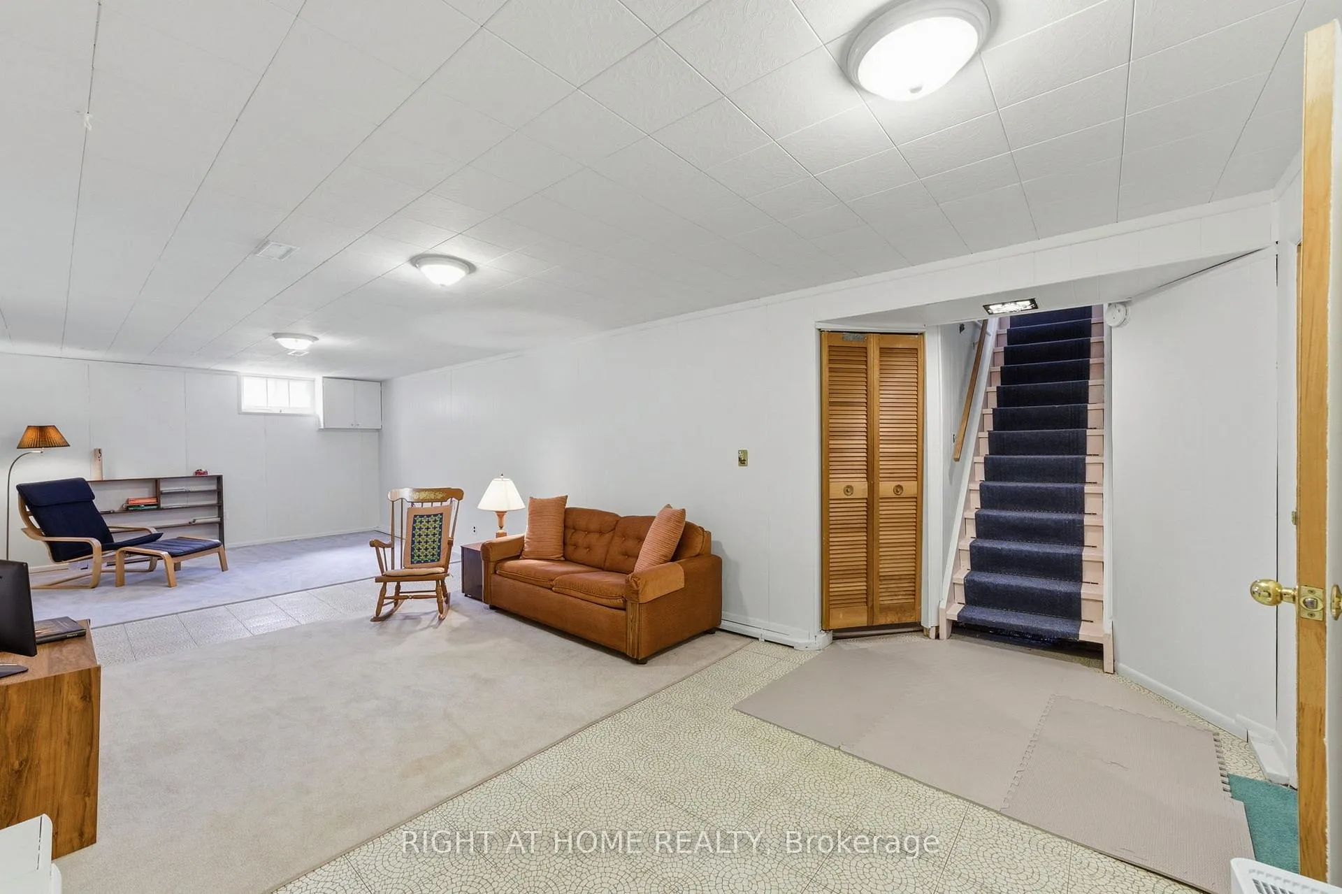 Photo 19 of 728 Ashley Avenue, Burlington, Brant — HOMEH