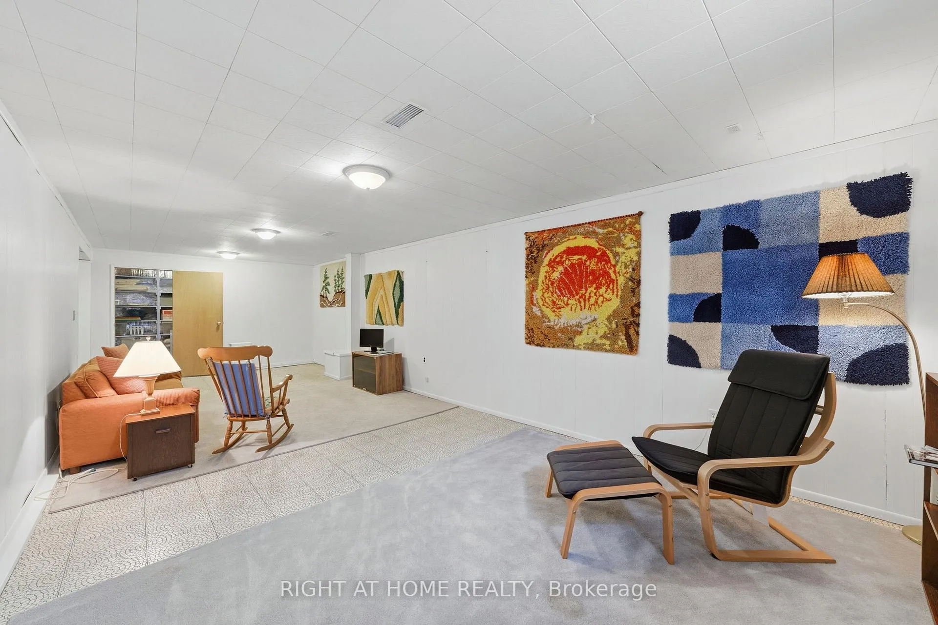 Photo 21 of 728 Ashley Avenue, Burlington, Brant — HOMEH