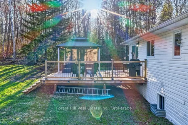 Photo 6 of 1122 Eagle Lake Road, Dysart et al, Guilford — HOMEH