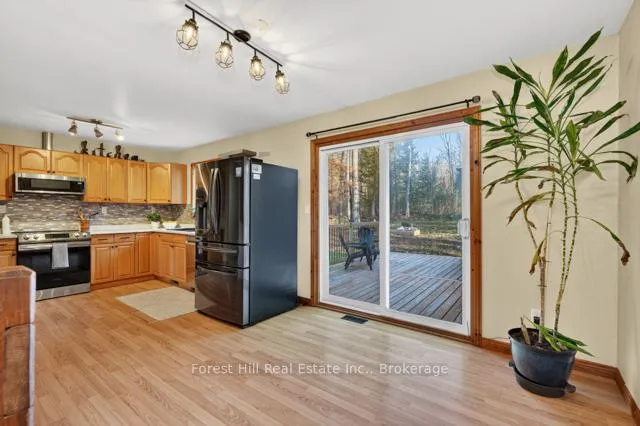 Photo 10 of 1122 Eagle Lake Road, Dysart et al, Guilford — HOMEH