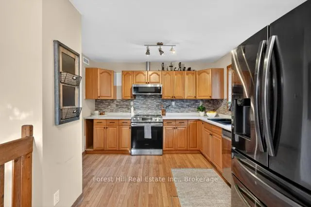 Photo 12 of 1122 Eagle Lake Road, Dysart et al, Guilford — HOMEH