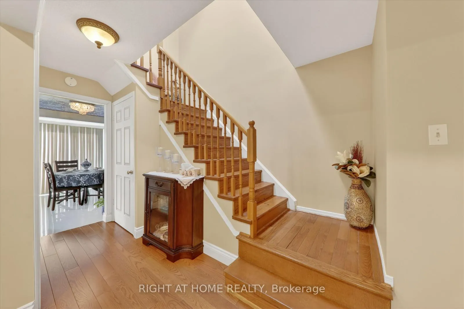 Photo 5 of 226 Manse Road, Scarborough, West Hill — HOMEH