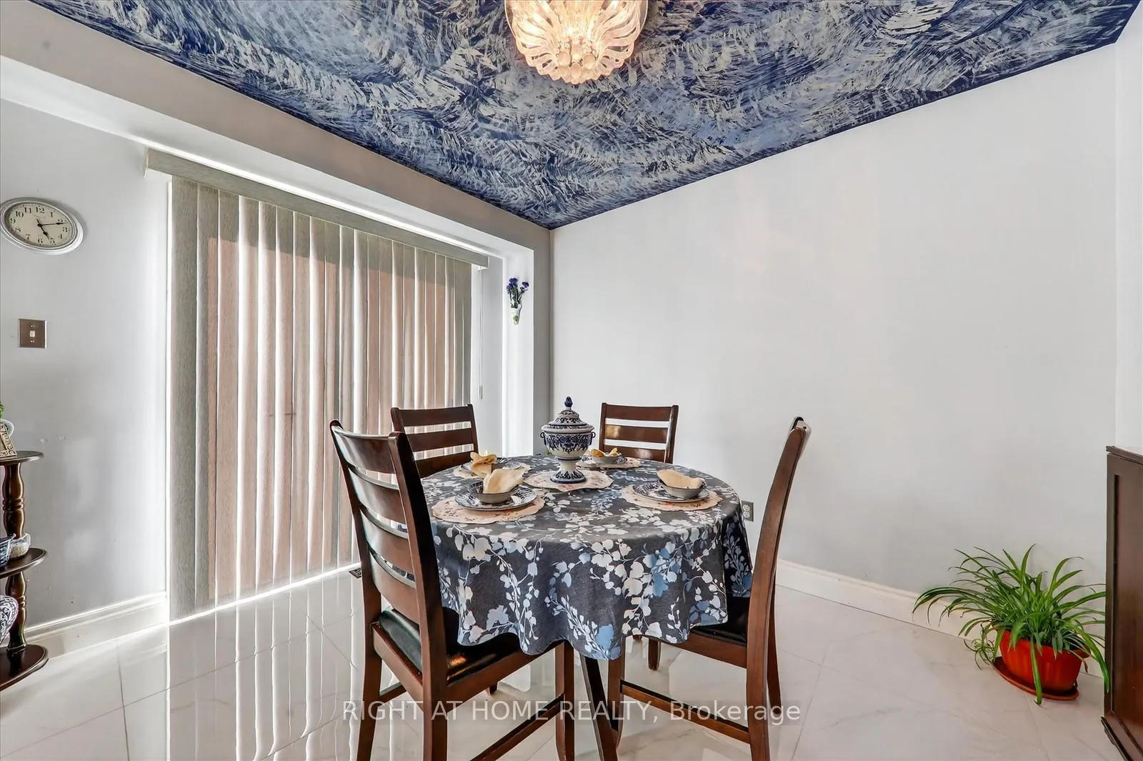 Photo 12 of 226 Manse Road, Scarborough, West Hill — HOMEH