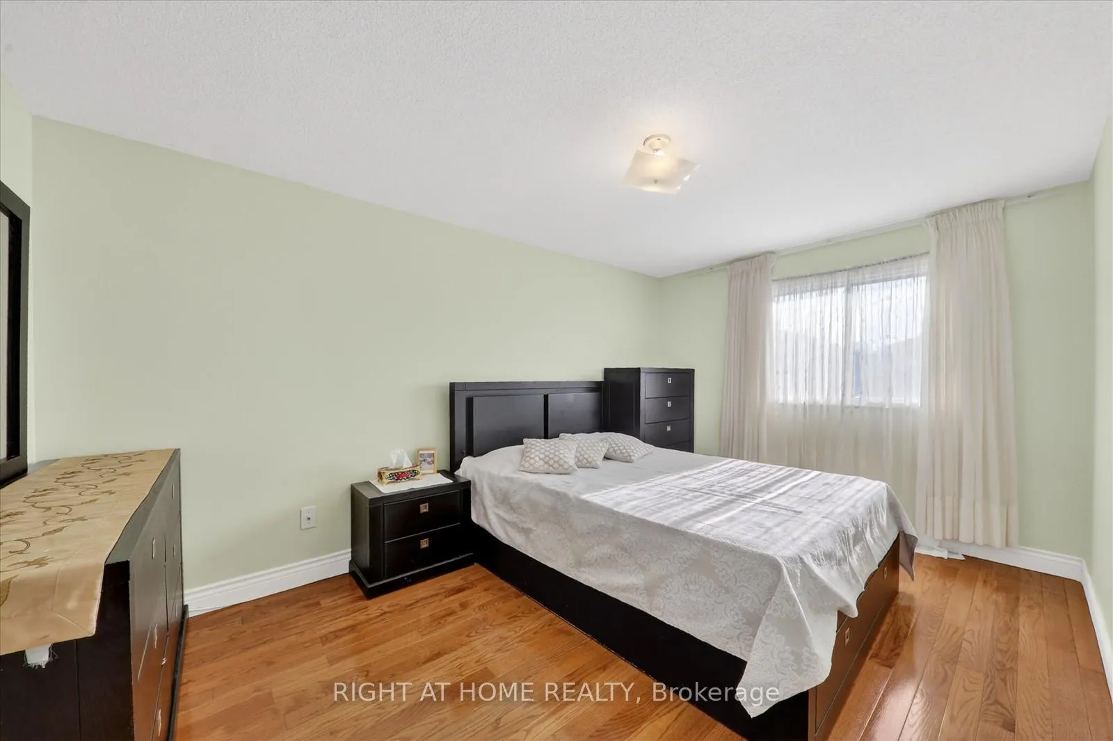 Photo 19 of 226 Manse Road, Scarborough, West Hill — HOMEH