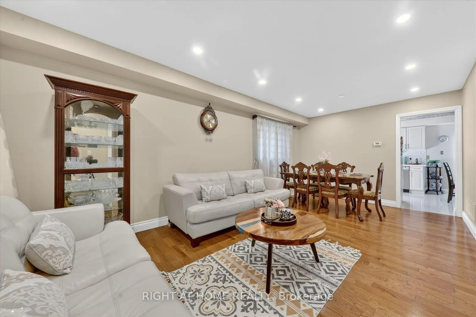 Photo 33 of 226 Manse Road, Scarborough, West Hill — HOMEH