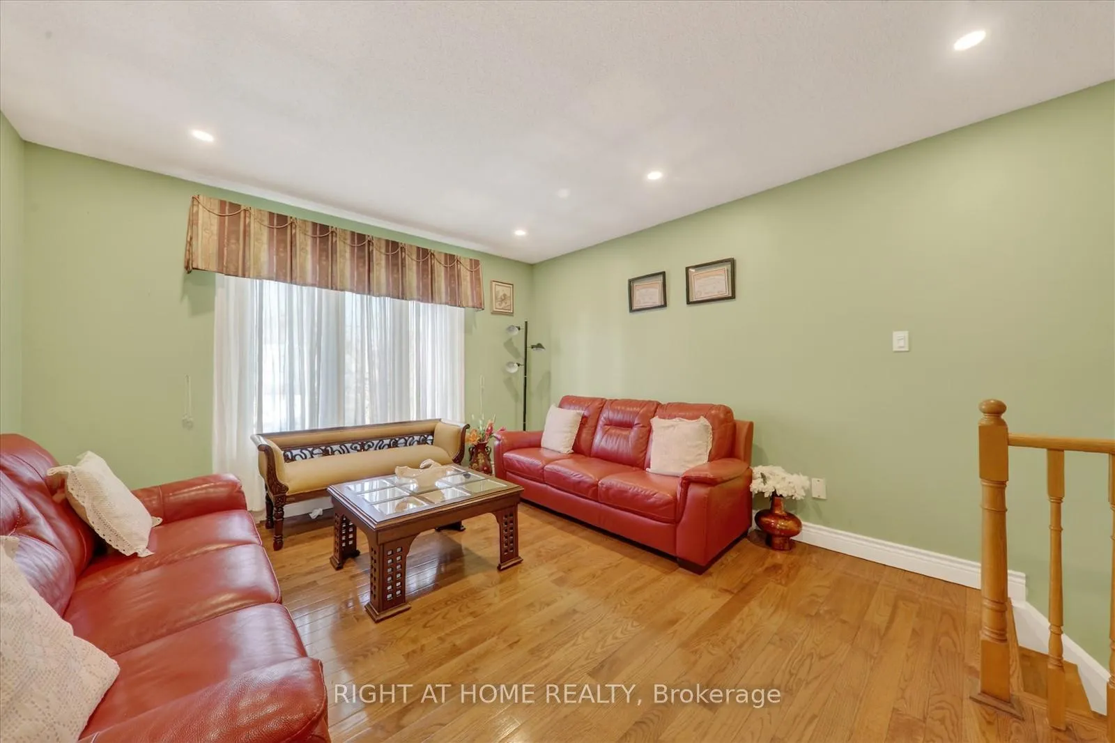 Photo 35 of 226 Manse Road, Scarborough, West Hill — HOMEH