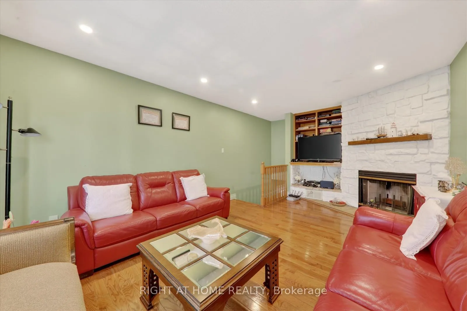 Photo 36 of 226 Manse Road, Scarborough, West Hill — HOMEH