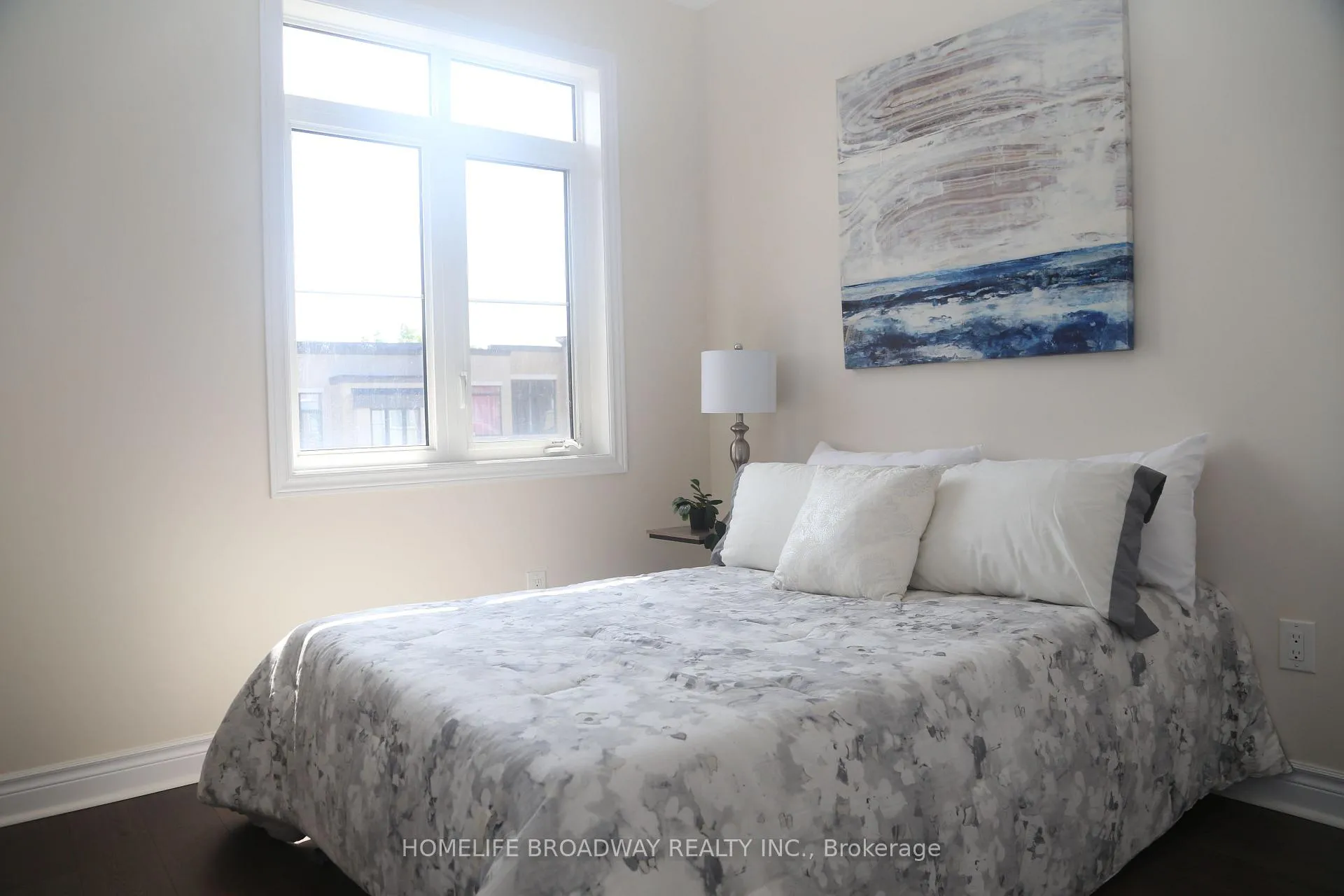 Photo 16 of 101 Carrville Woods Circle, Vaughan, Patterson — HOMEH
