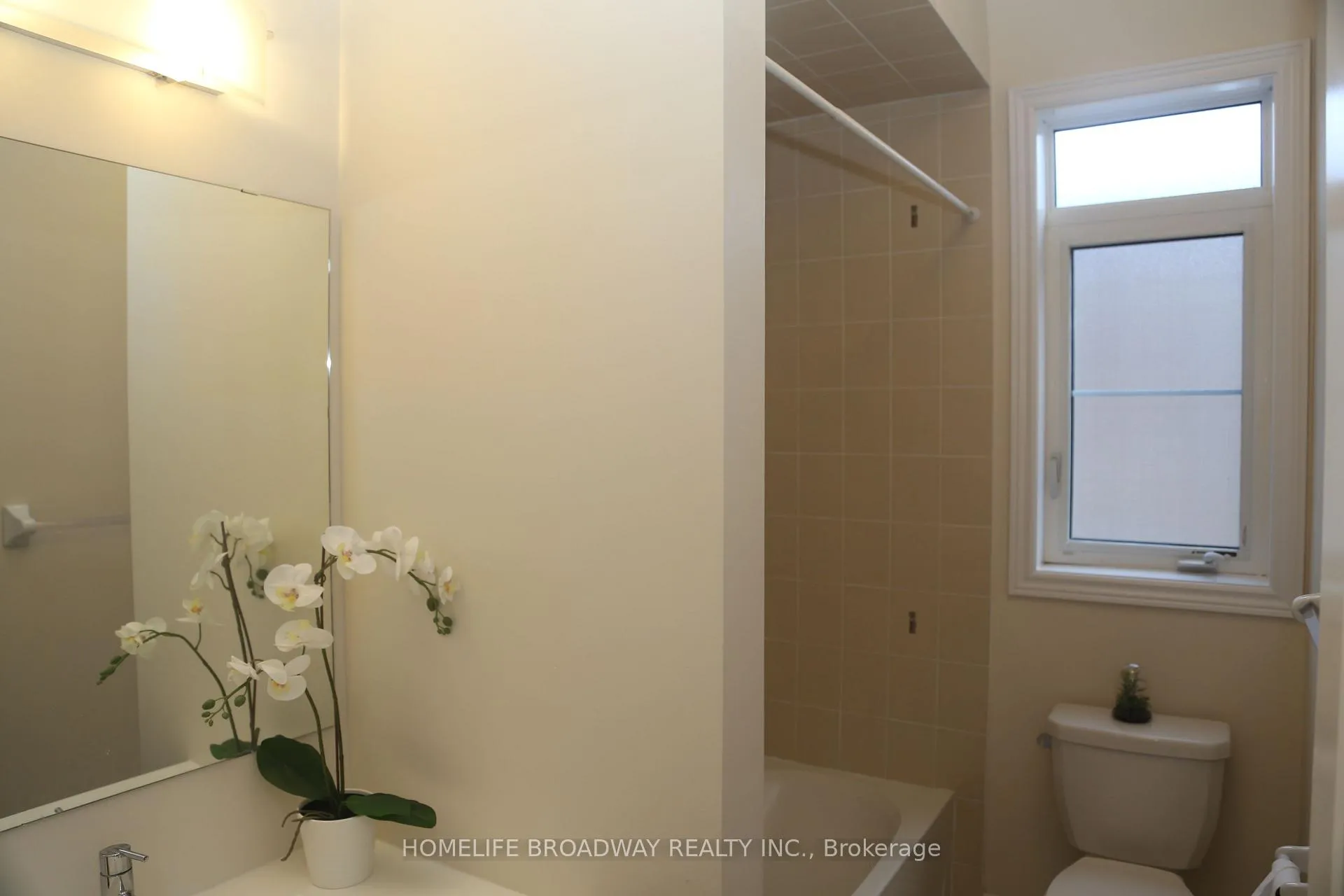 Photo 17 of 101 Carrville Woods Circle, Vaughan, Patterson — HOMEH