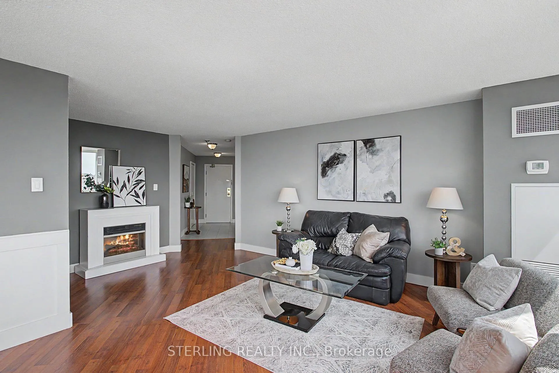 Photo 2 of Unit 821, 11753 Sheppard Avenue E, Scarborough, Rouge — HOMEH