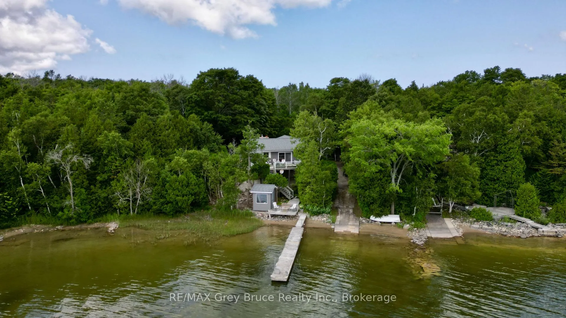 Photo of 340 Barney's Boulevard