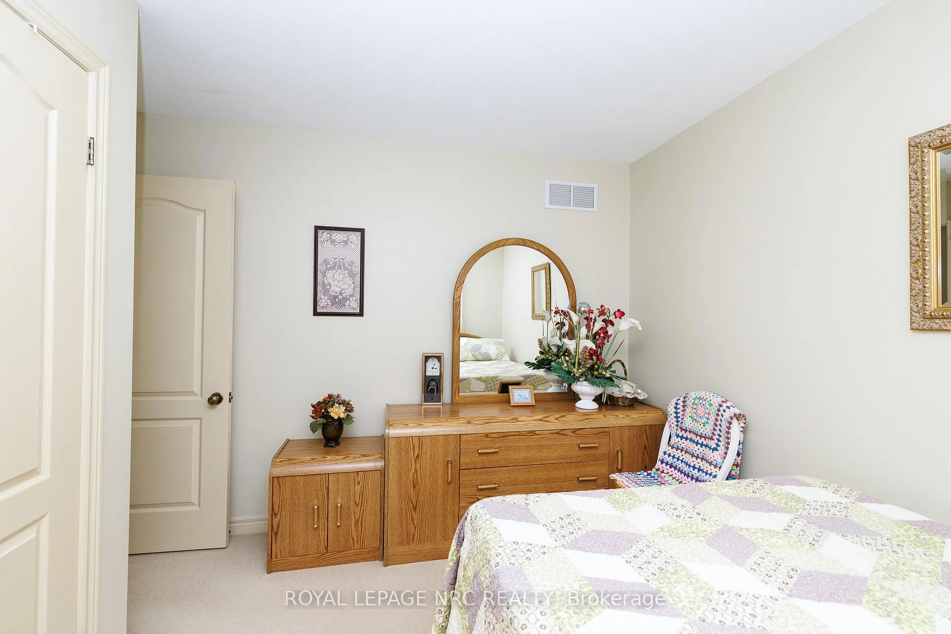 Photo 26 of 6787 Ailanthus Avenue, Niagara Falls, Arad/Fallsview — HOMEH