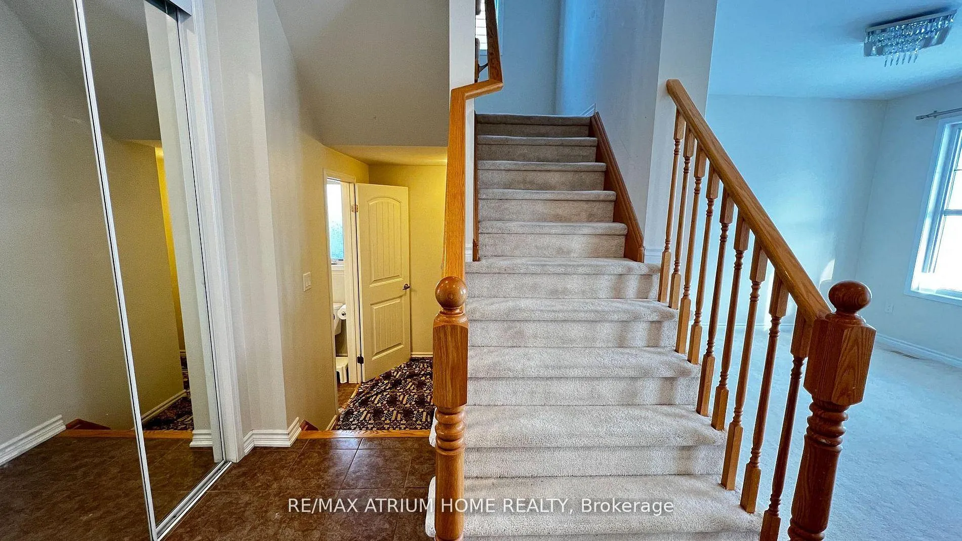 Photo 20 of 2 Forest Grove Lane, Kitchener — HOMEH