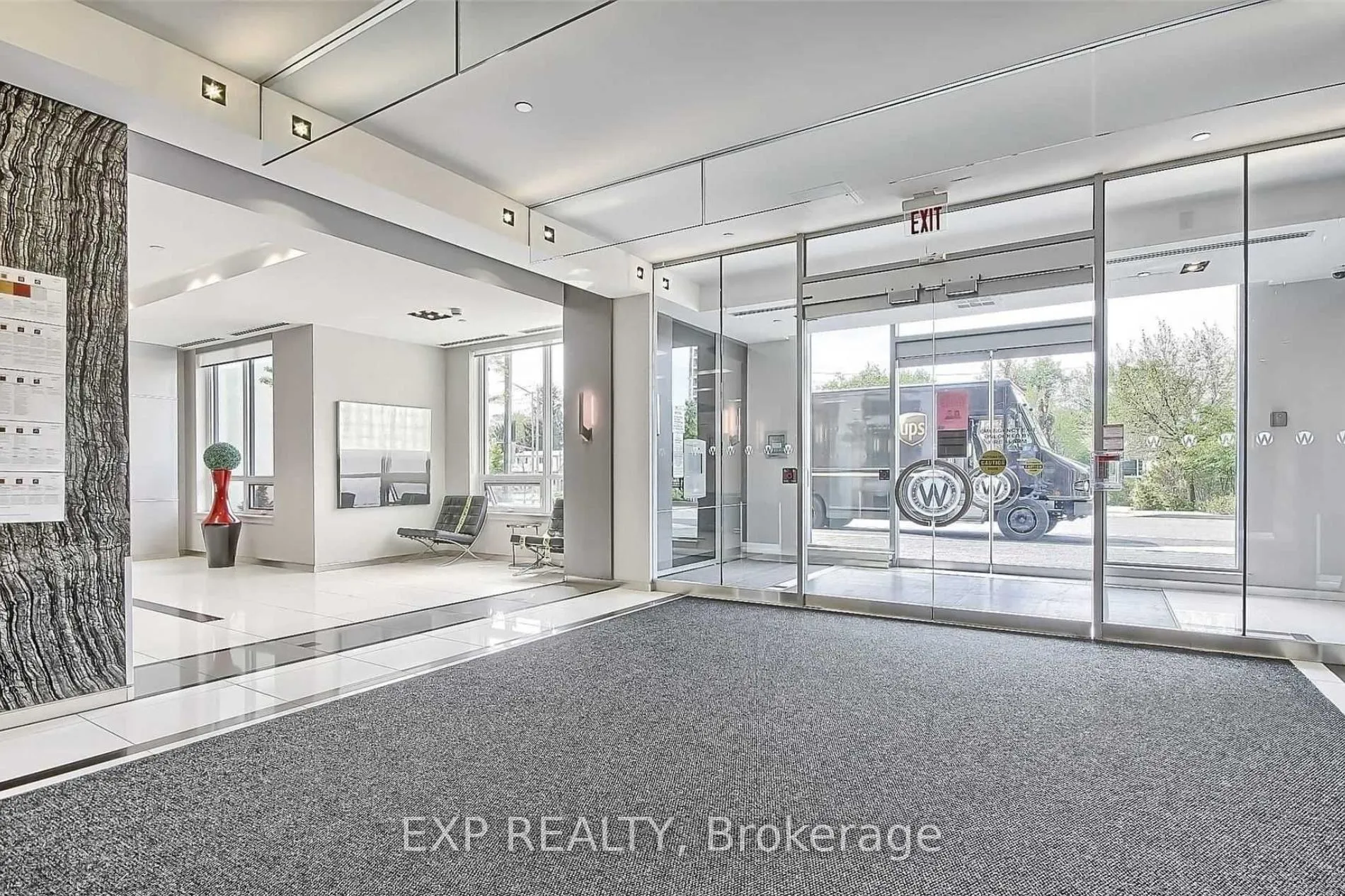 Photo 3 of Unit 523, 7167 Yonge Street, Markham, Grandview — HOMEH