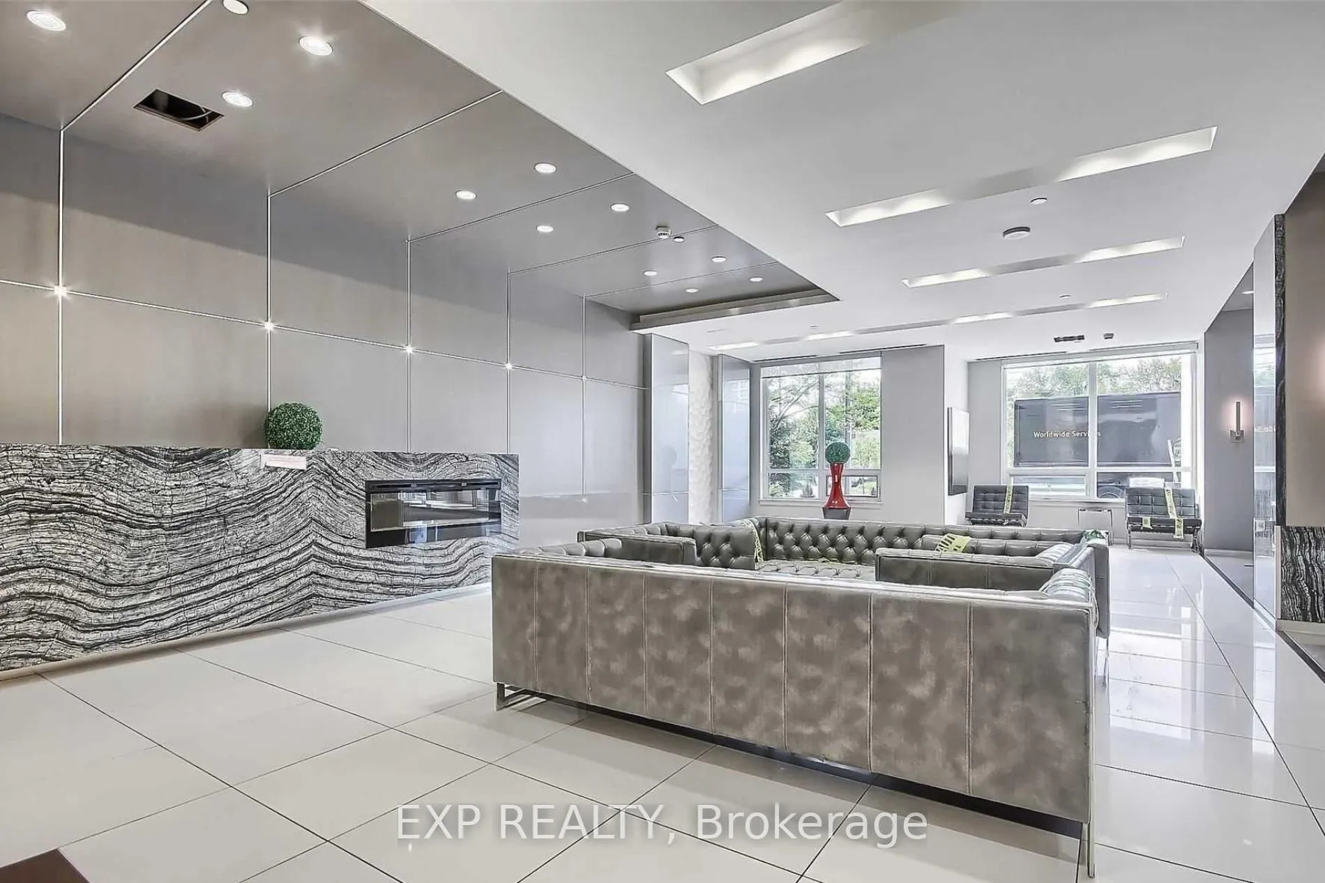 Photo 4 of Unit 523, 7167 Yonge Street, Markham, Grandview — HOMEH
