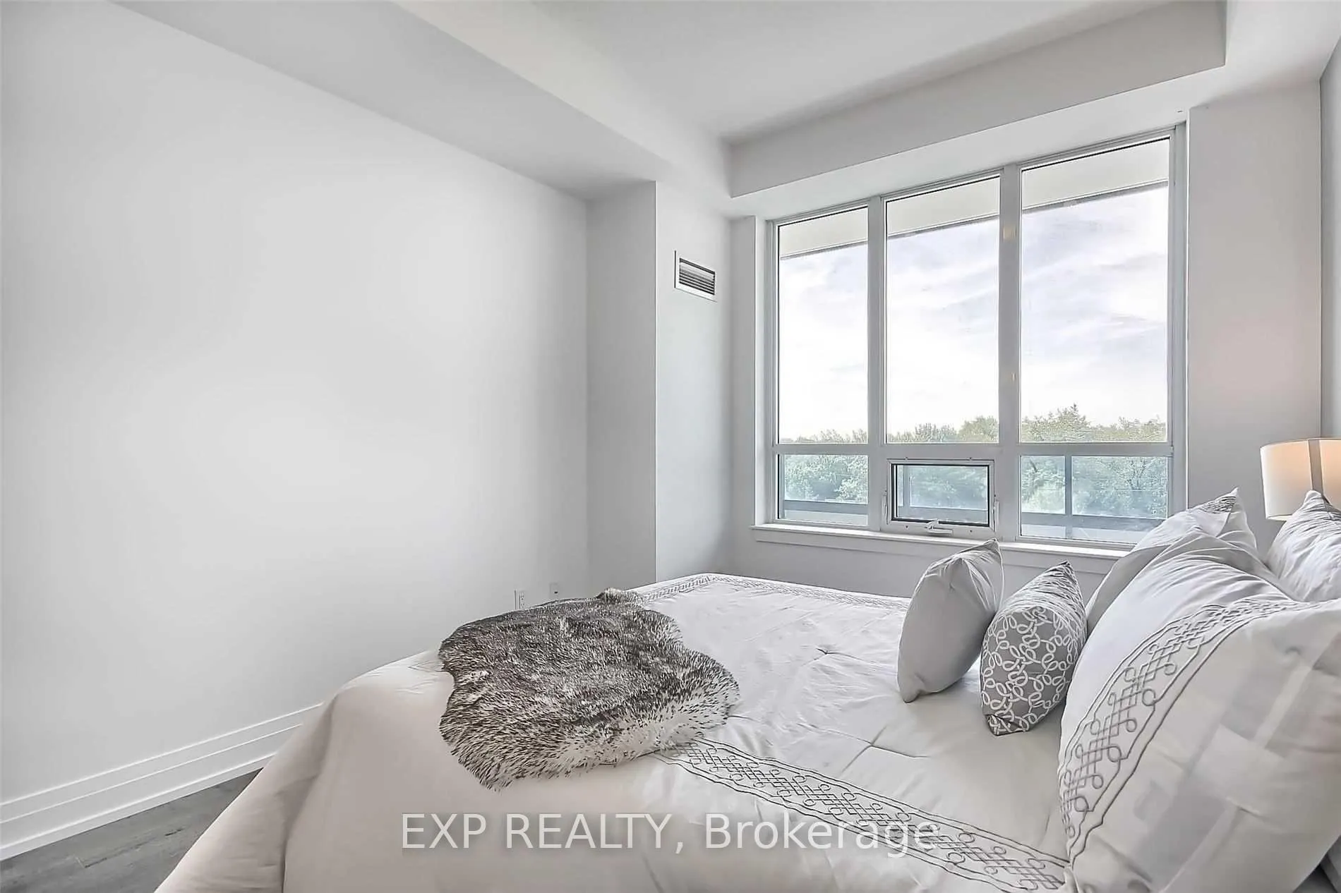 Photo 18 of Unit 523, 7167 Yonge Street, Markham, Grandview — HOMEH