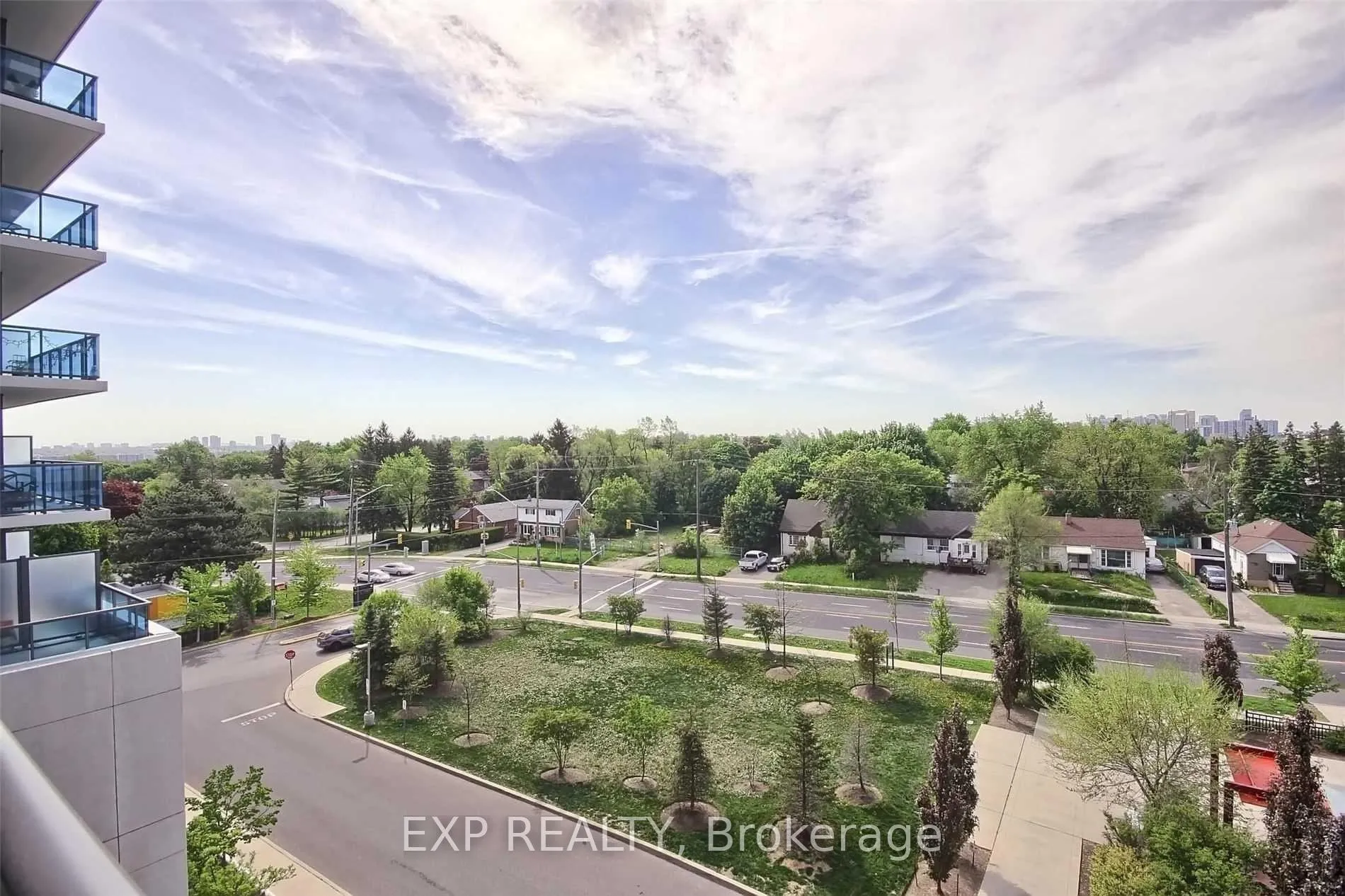 Photo 25 of Unit 523, 7167 Yonge Street, Markham, Grandview — HOMEH
