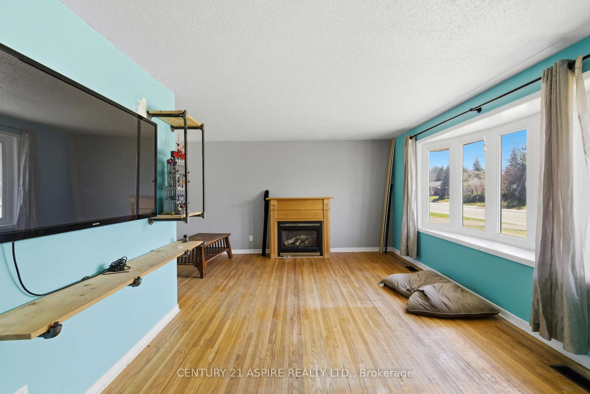 Photo 6 of 76 Doran Road, Petawawa — HOMEH