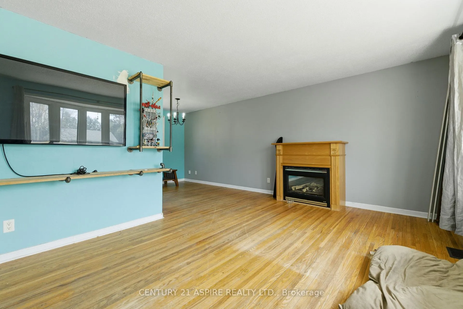Photo 9 of 76 Doran Road, Petawawa — HOMEH