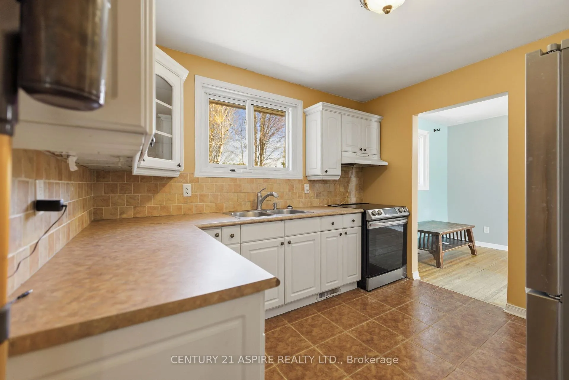 Photo 11 of 76 Doran Road, Petawawa — HOMEH