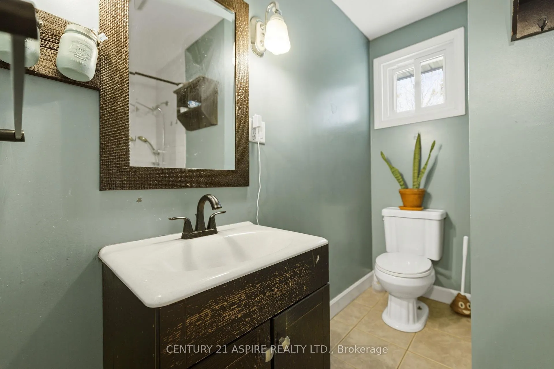 Photo 15 of 76 Doran Road, Petawawa — HOMEH