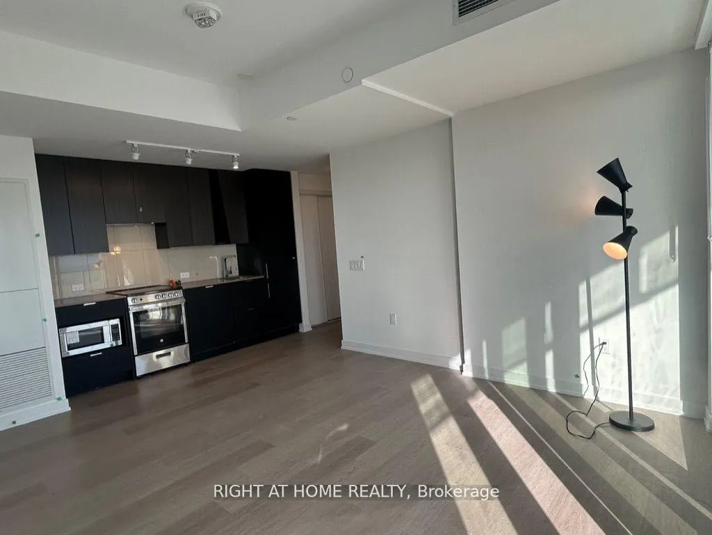 Photo 9 of Unit 4106, 3883 Quartz Road, Mississauga, City Centre — HOMEH