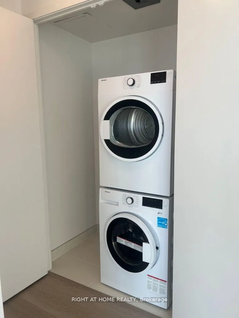 Photo 17 of Unit 4106, 3883 Quartz Road, Mississauga, City Centre — HOMEH