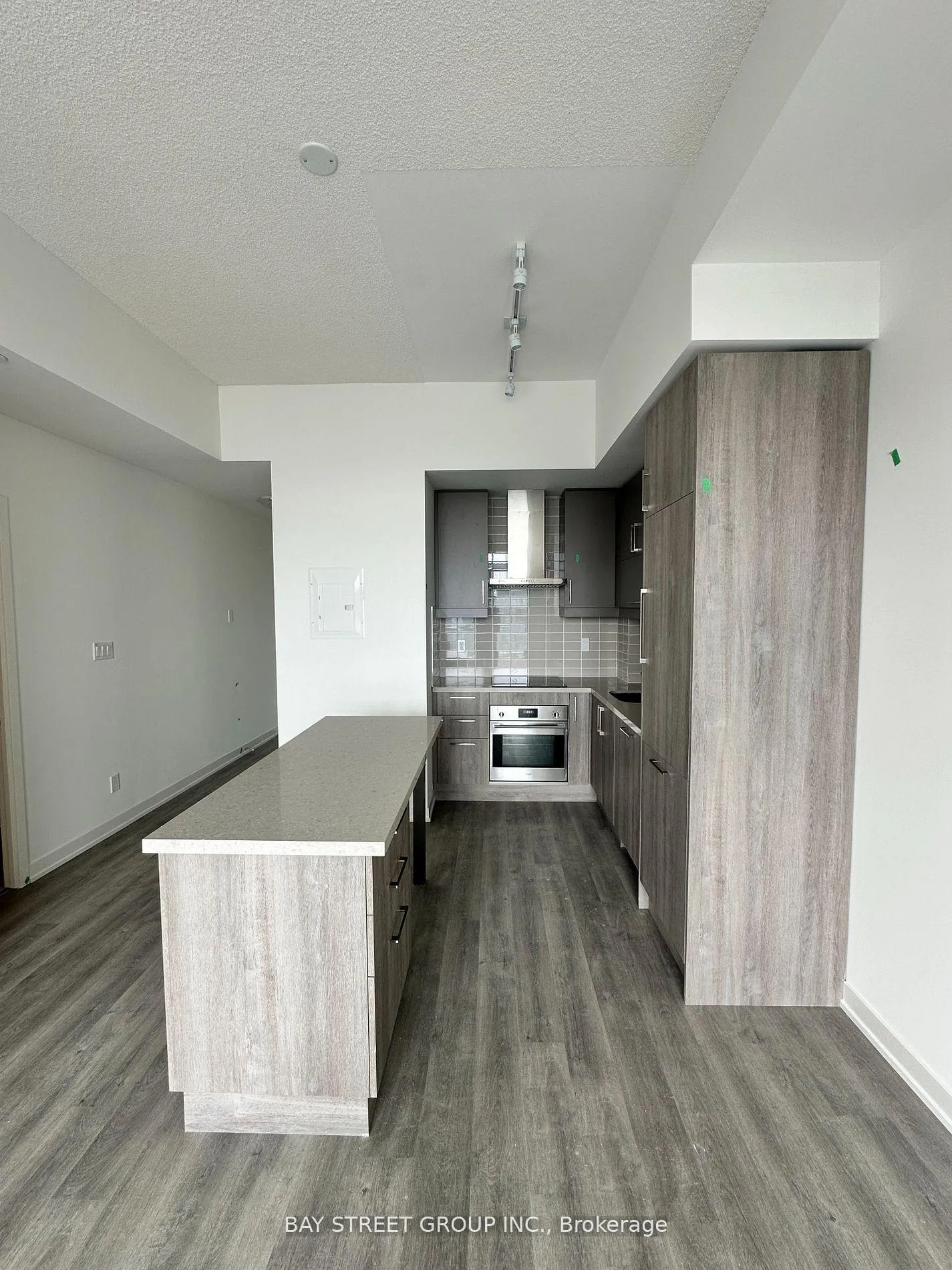 Photo 4 of Unit 1813, 292 Verdale Cross Road, Markham, Unionville — HOMEH