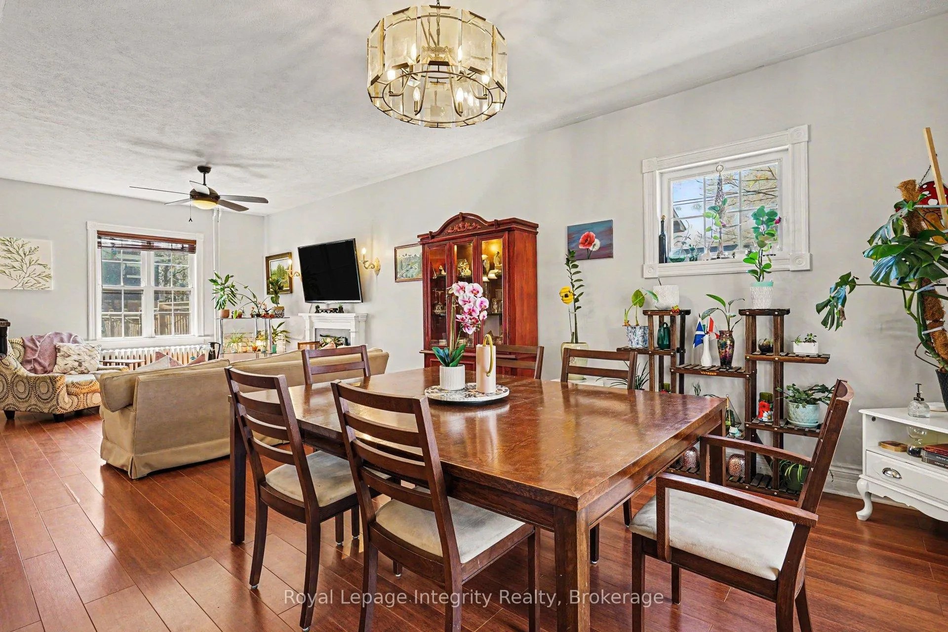 Photo 6 of 976 6th Avenue E, Owen Sound — HOMEH