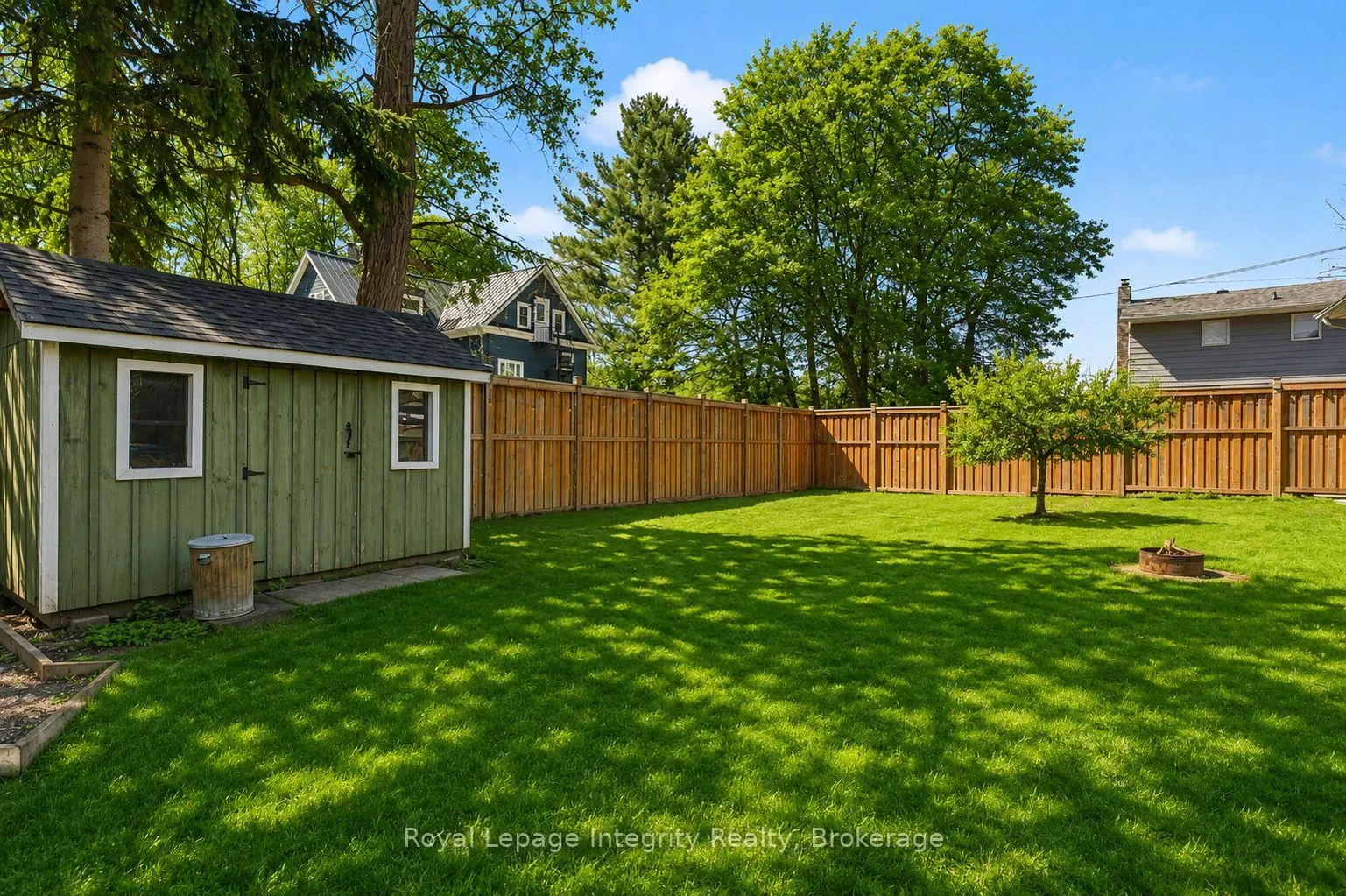 Photo 36 of 976 6th Avenue E, Owen Sound — HOMEH